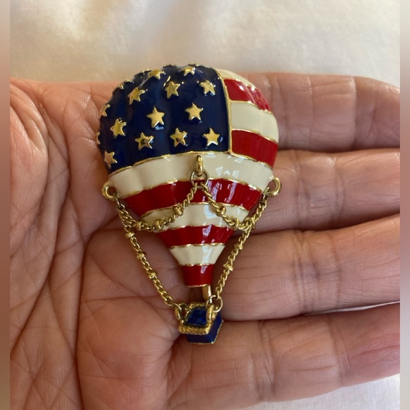 Air Balloon Patriotic Pin Pendant Brooch Red White Blue Stars Stripes Flag - Picture 4 of 10
